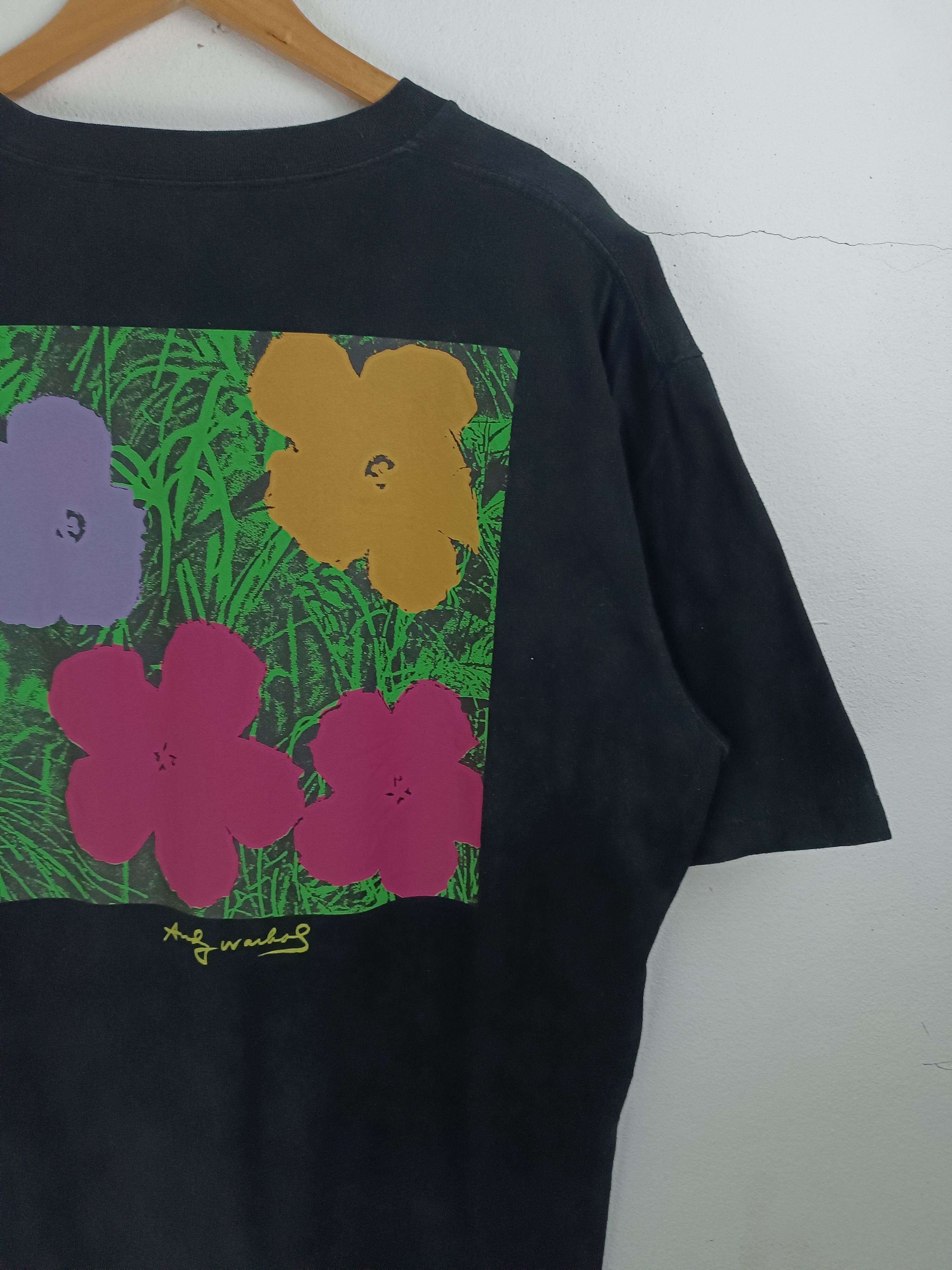 Andy Warhol VINTAGE ANDY WARHOL FLOWERS UNIQLO RELEASE VERY RARE ART TEE Size US XL / EU 56 / 4 - 6 Thumbnail