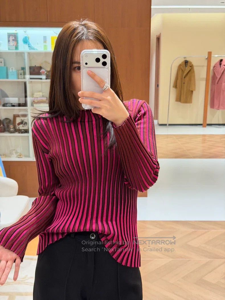 Issey Miyake Issey Miyake Rose Red and Black Patchwork Sweater Top Size M / US 6-8 / IT 42-44 - 1 Thumbnail