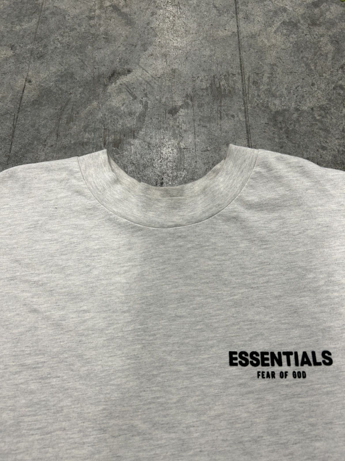 Fear of God Fear of God essentials t shirt Size US XL / EU 56 / 4 - 3 Thumbnail