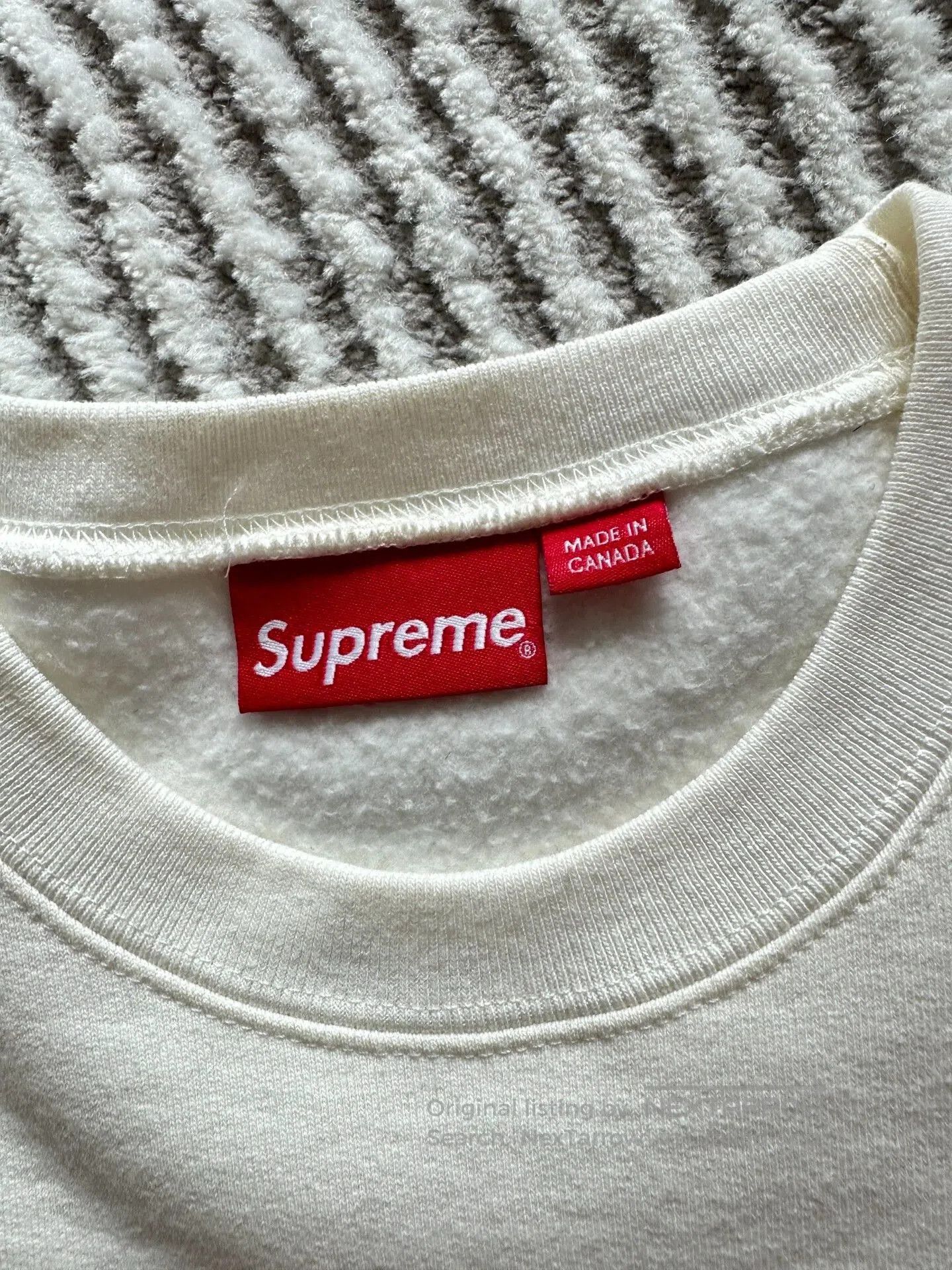 Supreme supreme sweatshirt in white with red logo. Size US M / EU 48-50 / 2 - 2 Thumbnail