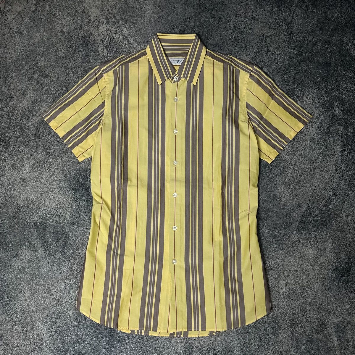 Prada Prada Short shirt Size US S / EU 44-46 / 1 - 1 Thumbnail