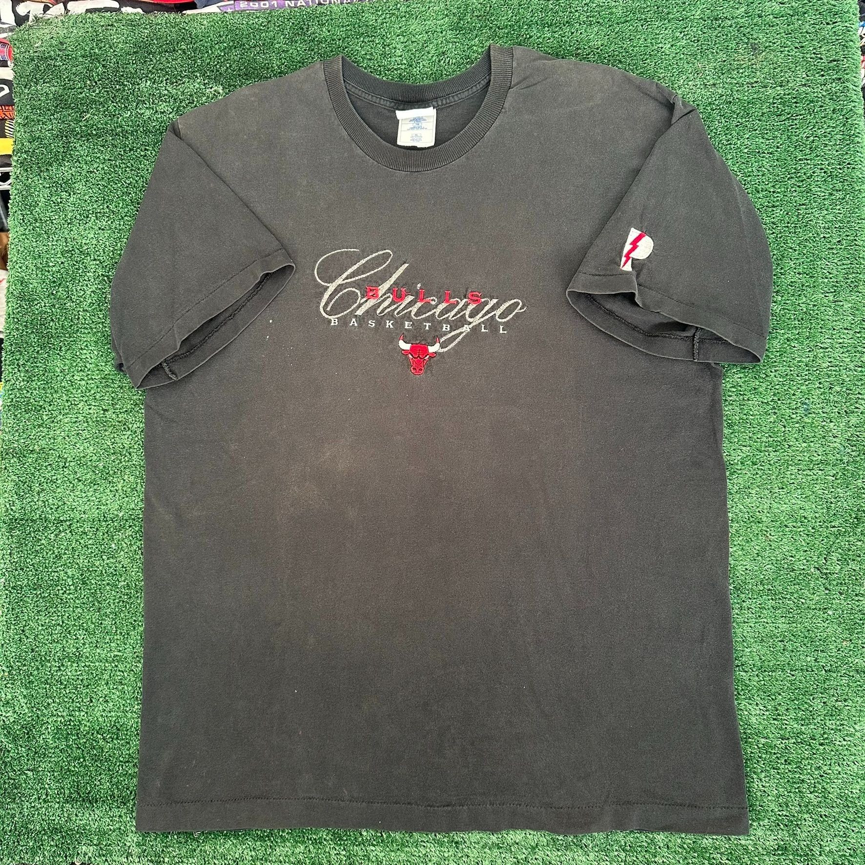 Pro Player Vintage 90s Chicago Bulls Basketball T-Shirt Pro Player Blac Size US XL / EU 56 / 4 - 1 Thumbnail