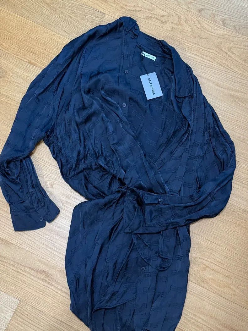 Balenciaga Balenciaga dress Size XXS / US 00 / IT 34 - 1 Thumbnail
