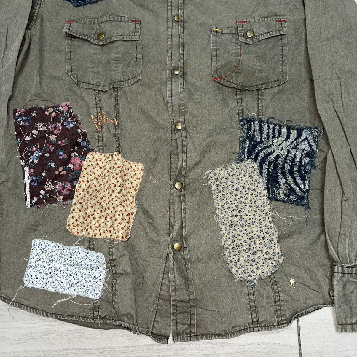 Vintage Vintage Patchwork Custom Fatigues LUE Snap Button Shirt Size US XL / EU 56 / 4 - 2 Thumbnail