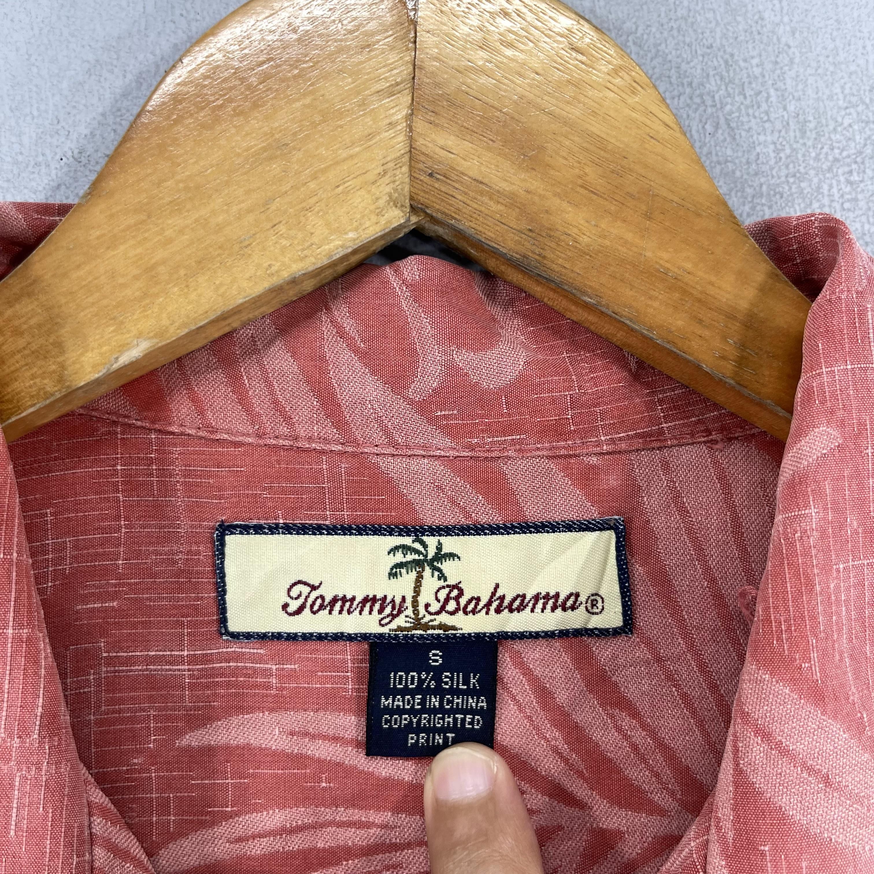 Japanese Brand × Vintage TOMMY BAHAMA Hawaii Tropical Flower Motive Shirt Size US S / EU 44-46 / 1 - 5 Thumbnail