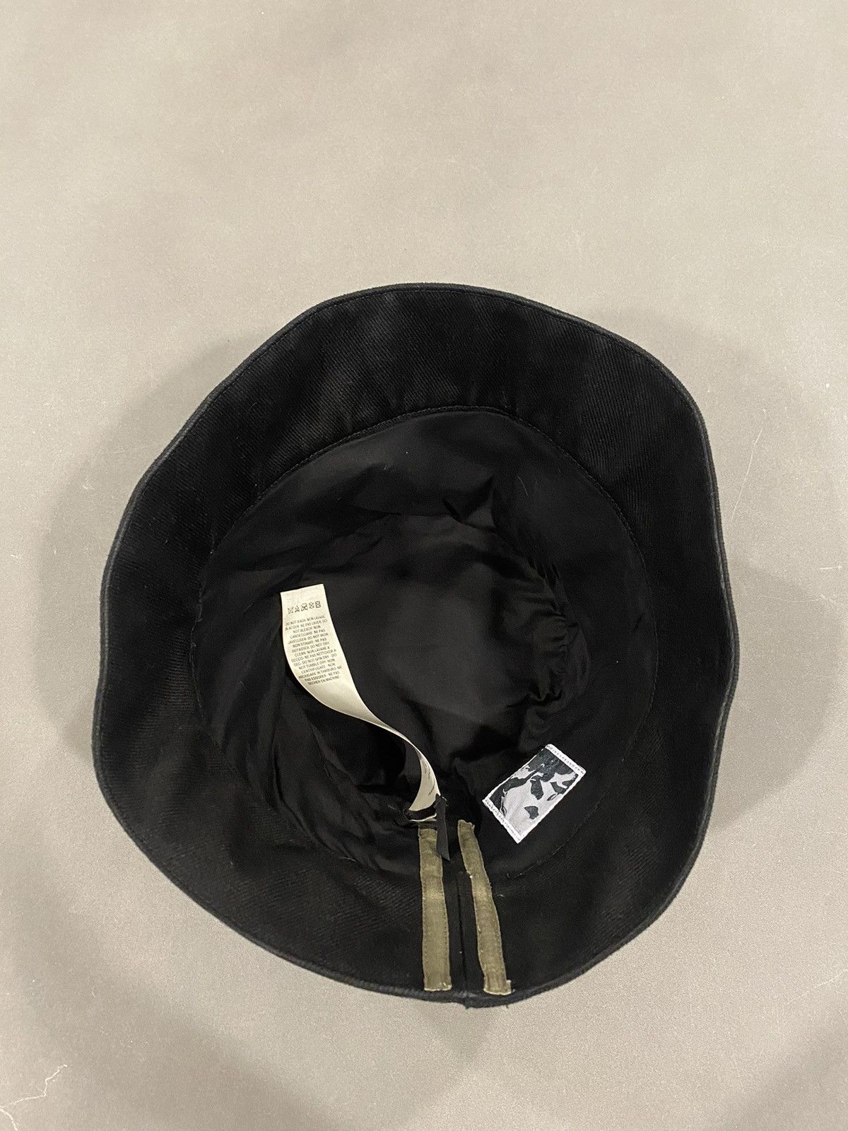 Rick Owens × Rick Owens Drkshdw Rick Owens DRKSHDW Black Pocket Gilligan Bucket Hat Size ONE SIZE - 7 Thumbnail