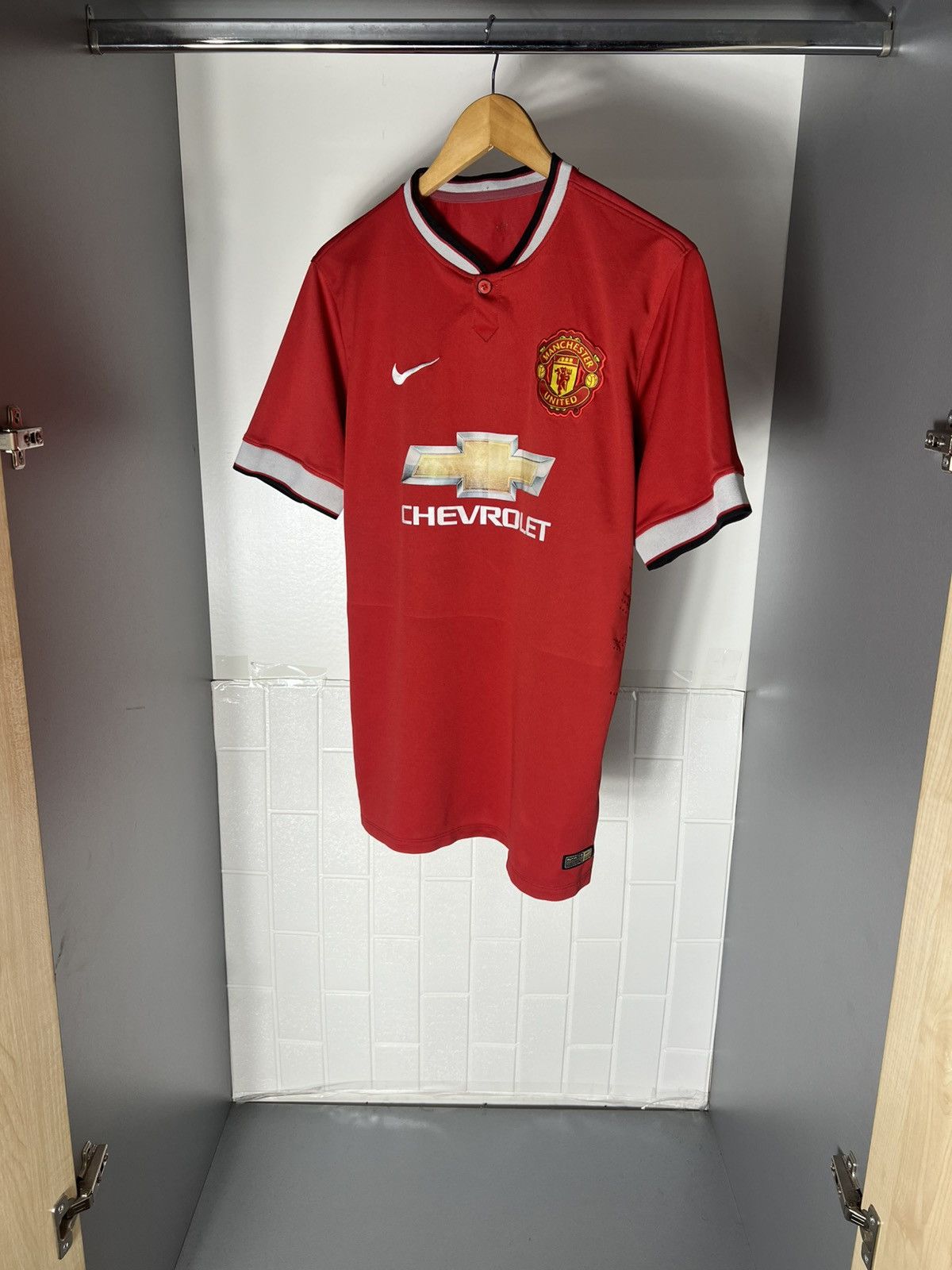 Nike VINTAGE NIKE FC MANCHESTER UNITED ENGLAND SOCCER JERSEY Y2K Size US XL / EU 56 / 4 - 2 Thumbnail