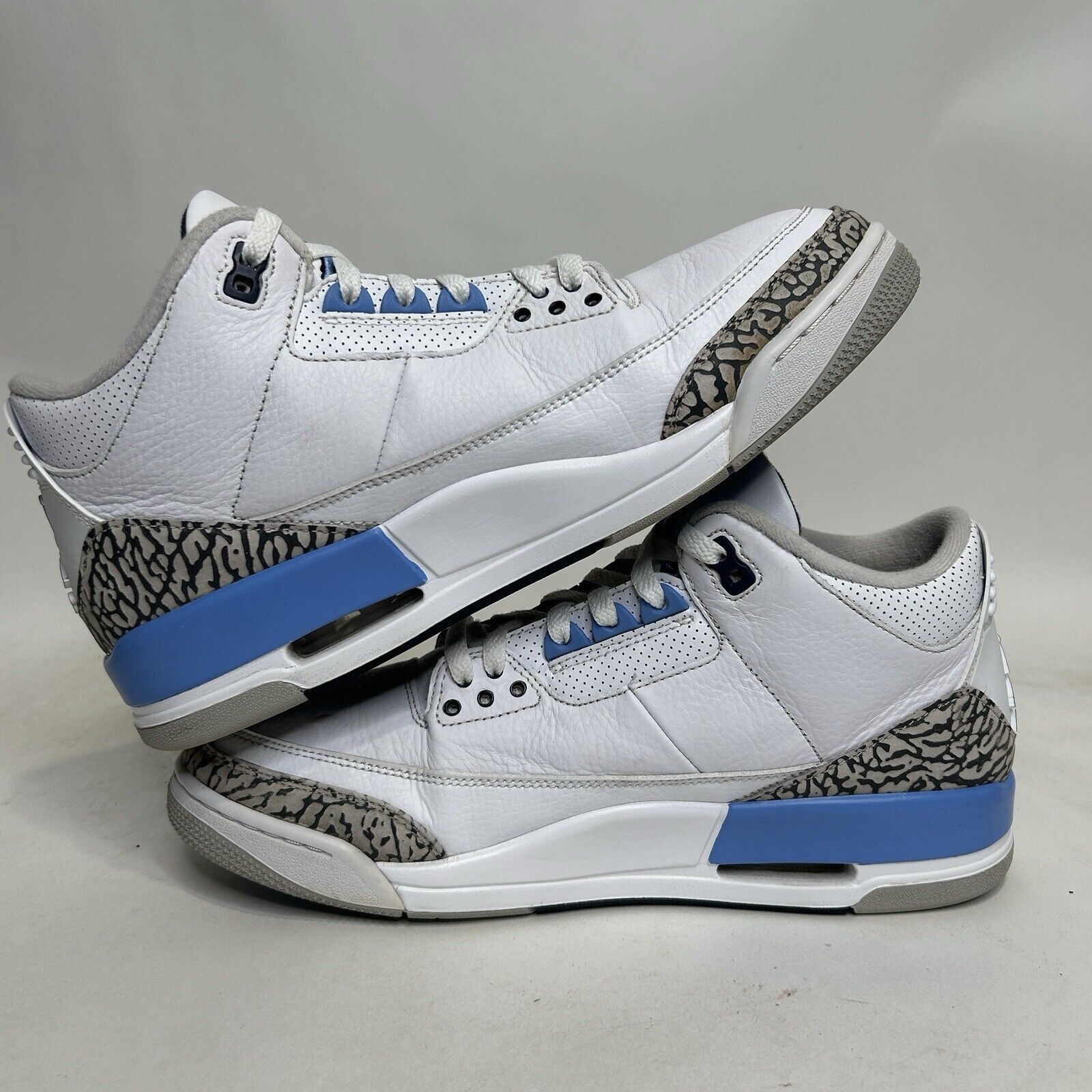 Jordan Brand Nike Air Jordan 3 Retro “UNC” 2024 Size US 11 / EU 44 - 3 Thumbnail