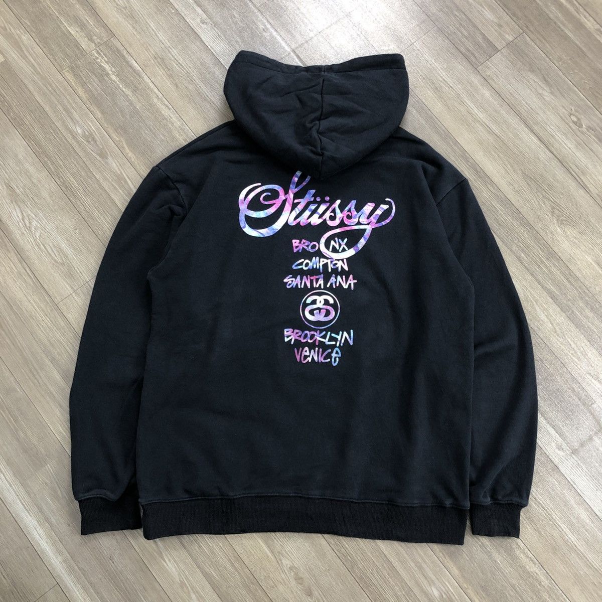 Stussy × Vintage Vintage Stussy Holographic World Tour Galaxy Hoodie Size US M / EU 48-50 / 2 - 10 Thumbnail