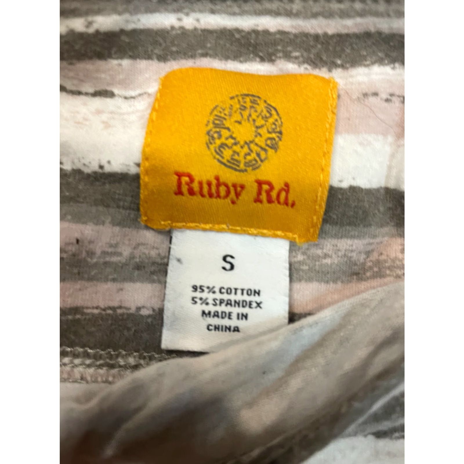 Vintage VINTAGE? Ruby Rd Top Womens Small 3/4 Sleeve Striped Cotton Spandex Embellished neckline Size S / US 4 / IT 40 - 6 Thumbnail
