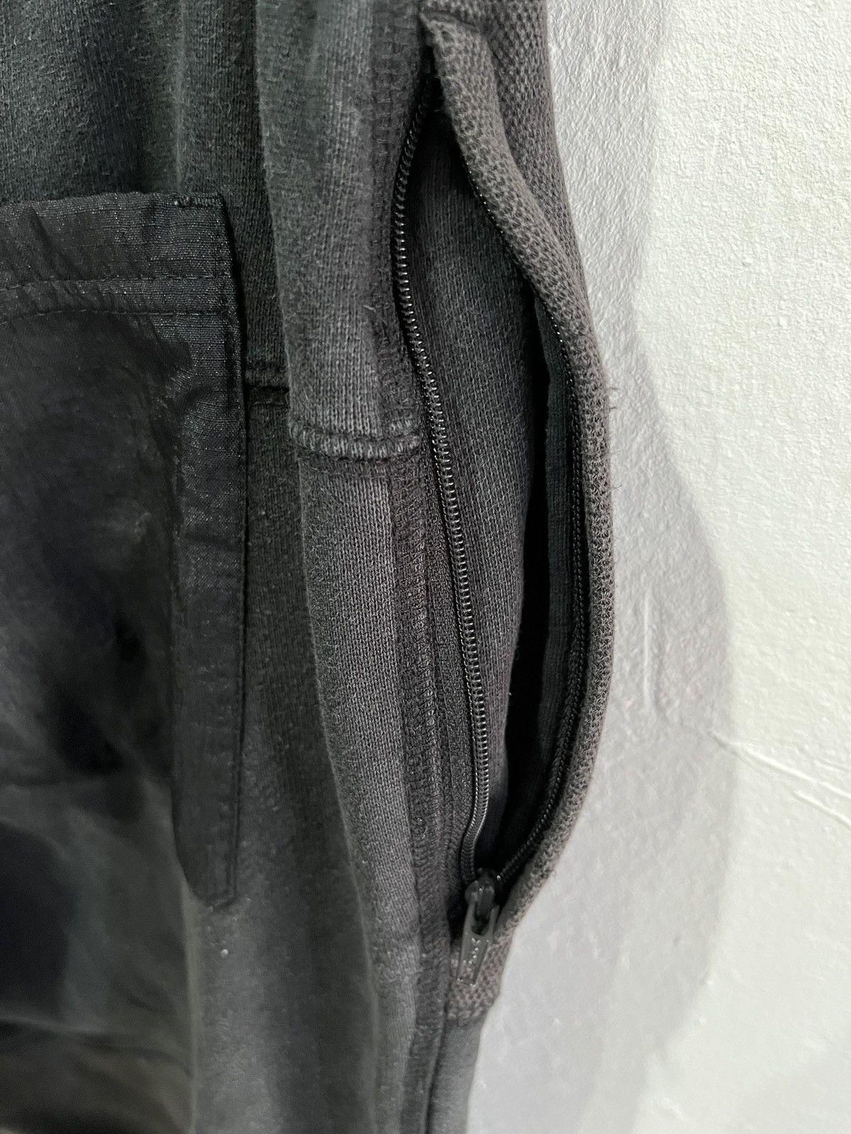Adidas × Ivy Park ADIDAS X IVY PARK Sweatpants Size US 28 / EU 44 - 14 Thumbnail