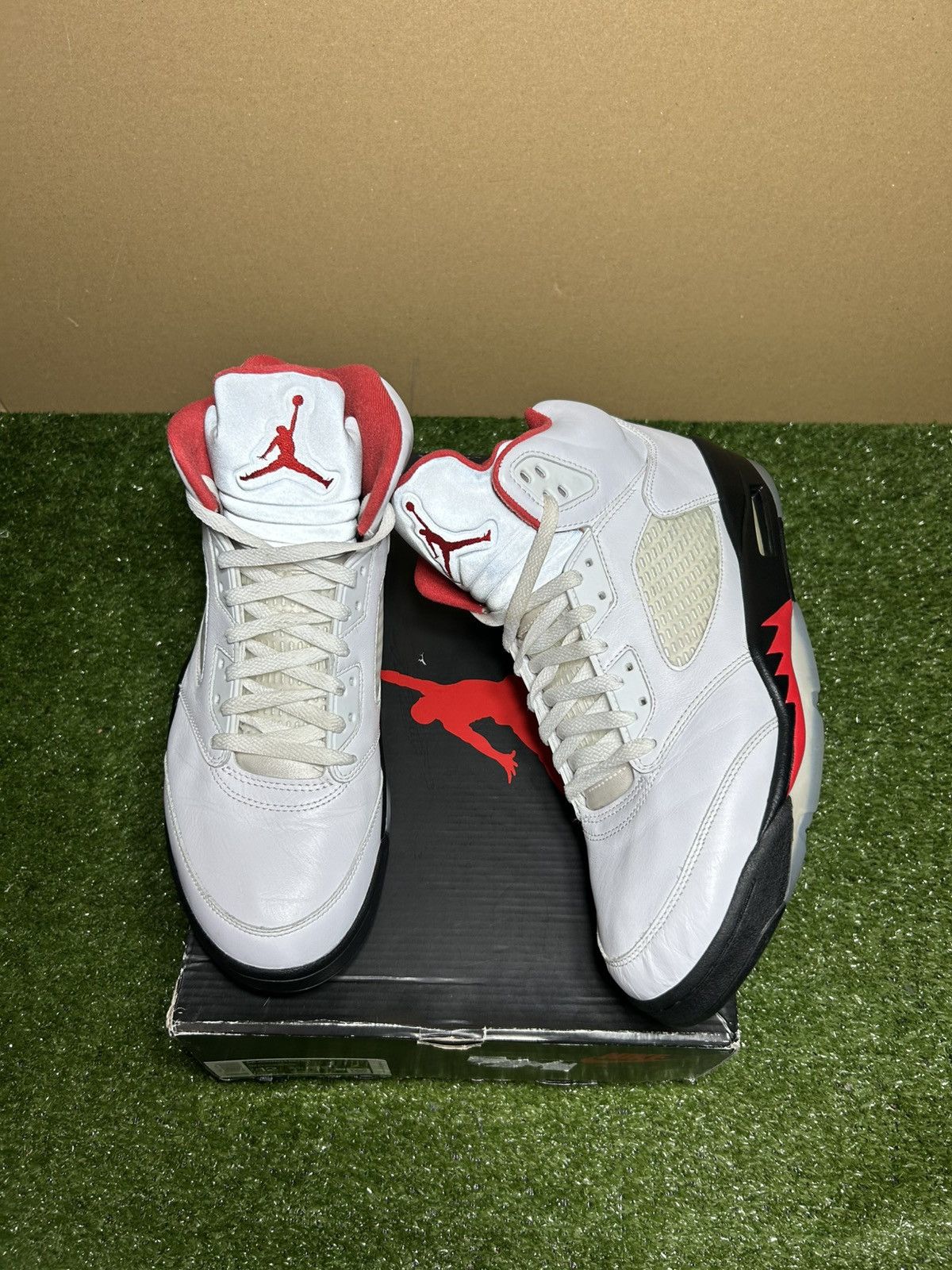 Jordan Brand Jordan 5 fire red 2020 Size US 12 / EU 45 - 1 Thumbnail
