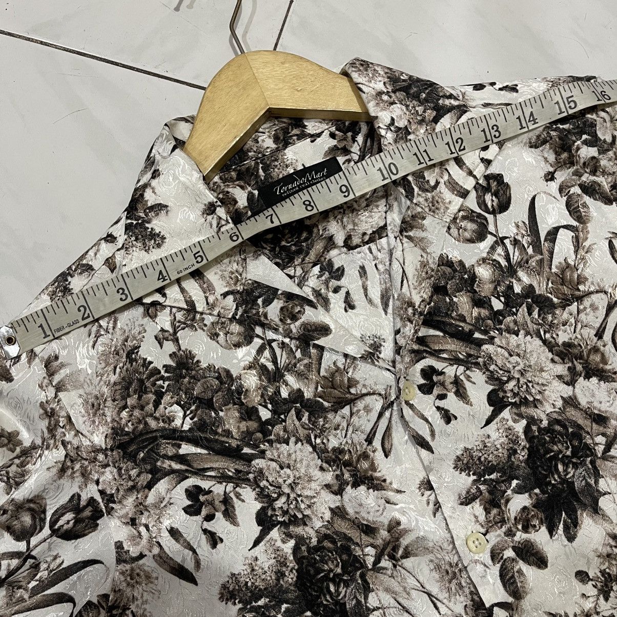 Tornado Mart Tornado mart silk flower button longshirt Size US M / EU 48-50 / 2 - 10 Thumbnail