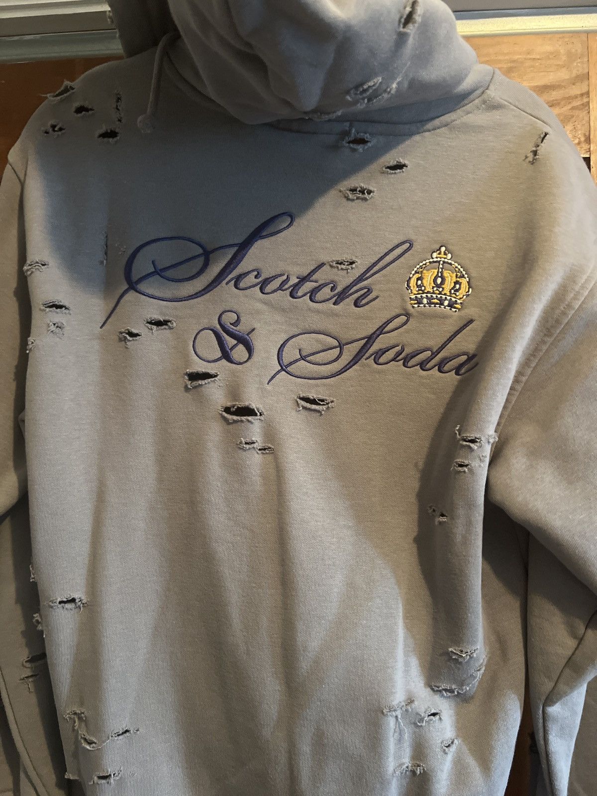 Scotch & Soda Scotch & Soda Distressed hoodie. Size US S / EU 44-46 / 1 - 3 Thumbnail