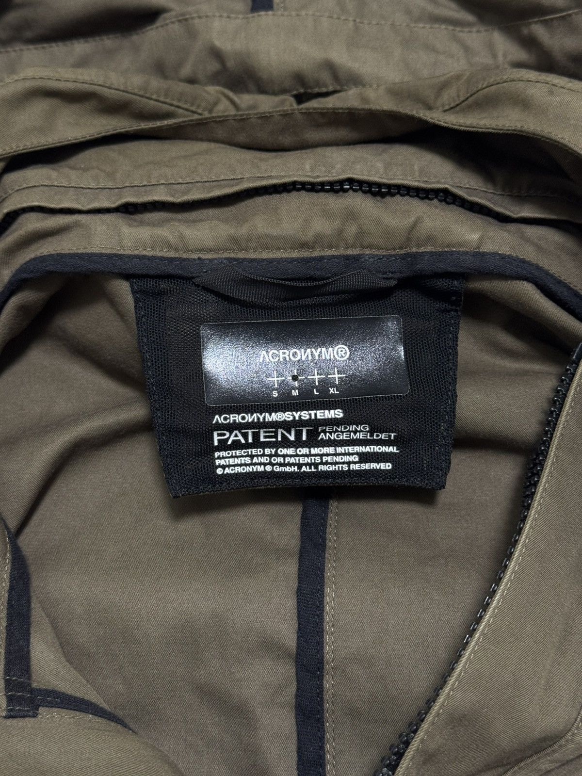 Acronym ACRONYM J1B-S raf green M Size US M / EU 48-50 / 2 - 5 Thumbnail