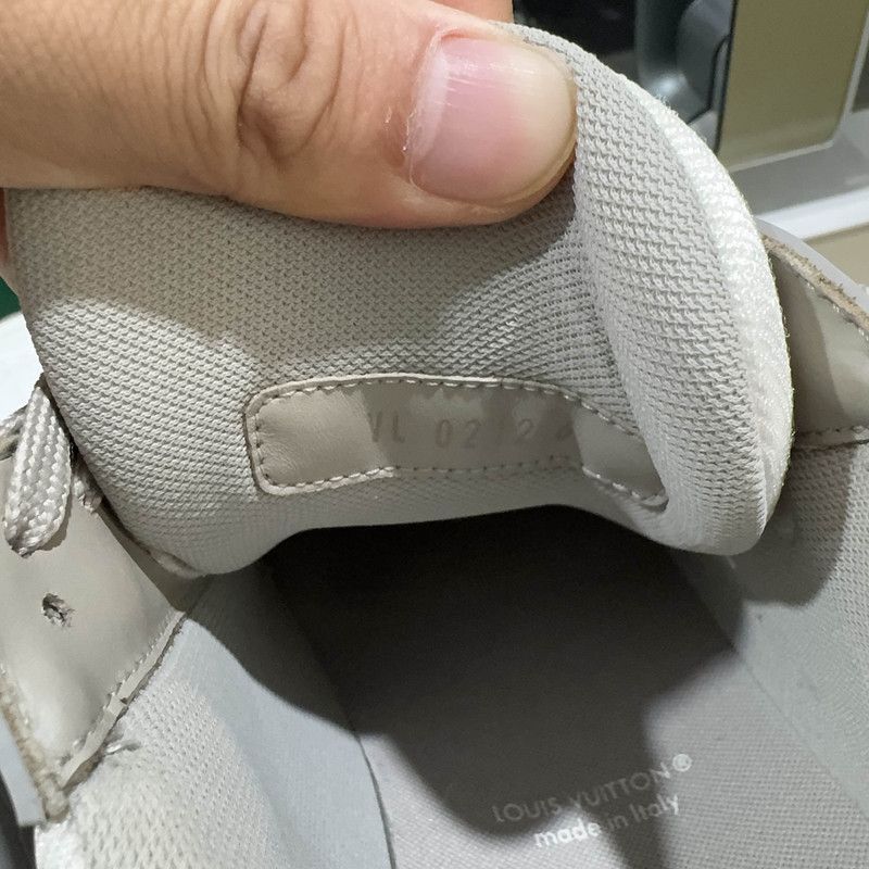 Louis Vuitton Louis Vuitton Classic Trainer Sneakers for Men -2508 Size US 7.5 / EU 40-41 - 5 Thumbnail