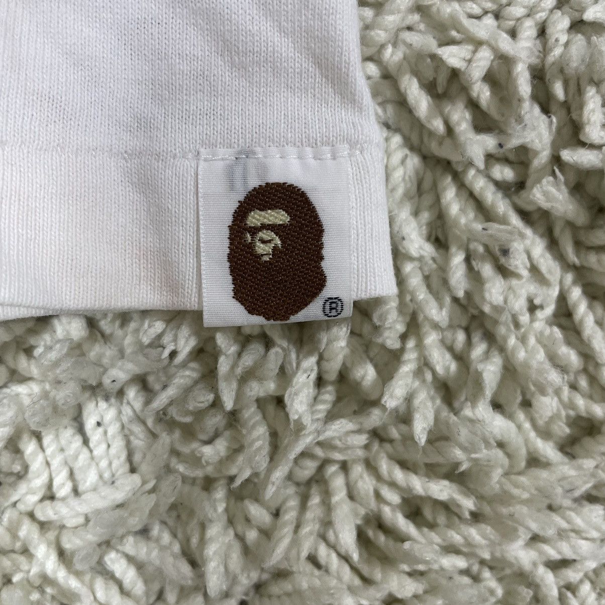 Bape Bape Camo Tee kaws collabo backprint M white Size US M / EU 48-50 / 2 - 7 Thumbnail