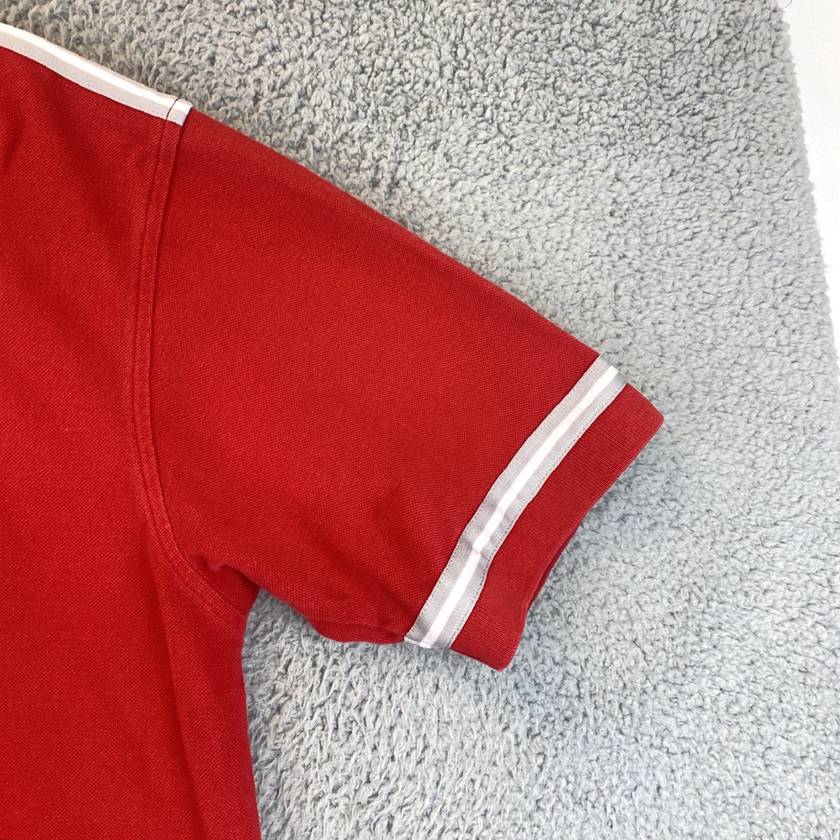 Tommy Hilfiger VINTAGE Tommy Hilfiger Polo Shirt Mens Regular Size L Red White 69-3 Short Sleeve Golf Casual Fashion Size US L / EU 52-54 / 3 - 3 Thumbnail