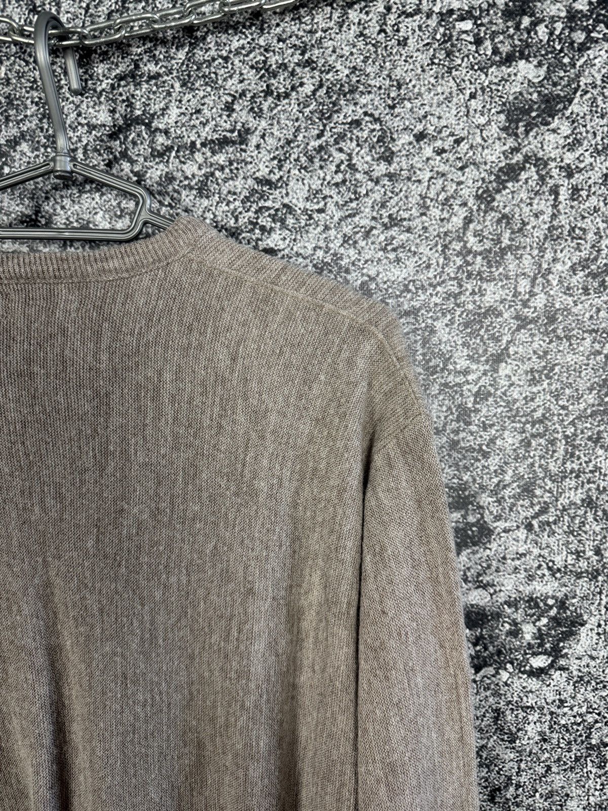 Lacoste Izod Lacoste Vintage Acrylic Sweater V-Neck Pullover Size L Size US L / EU 52-54 / 3 - 9 Thumbnail
