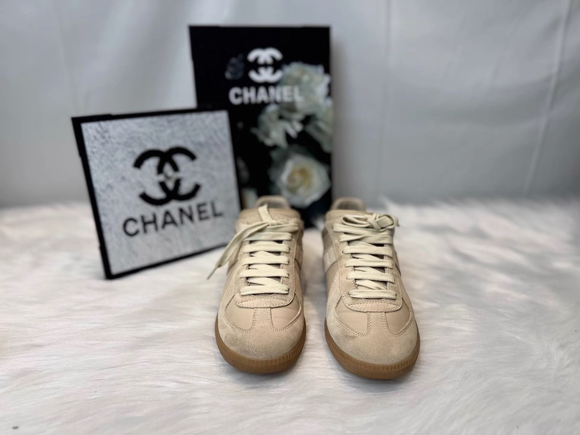 Maison Margiela Maison Margiela Suede Replica Training Sneakers K36 Size US 6 / IT 36 - 2 Thumbnail