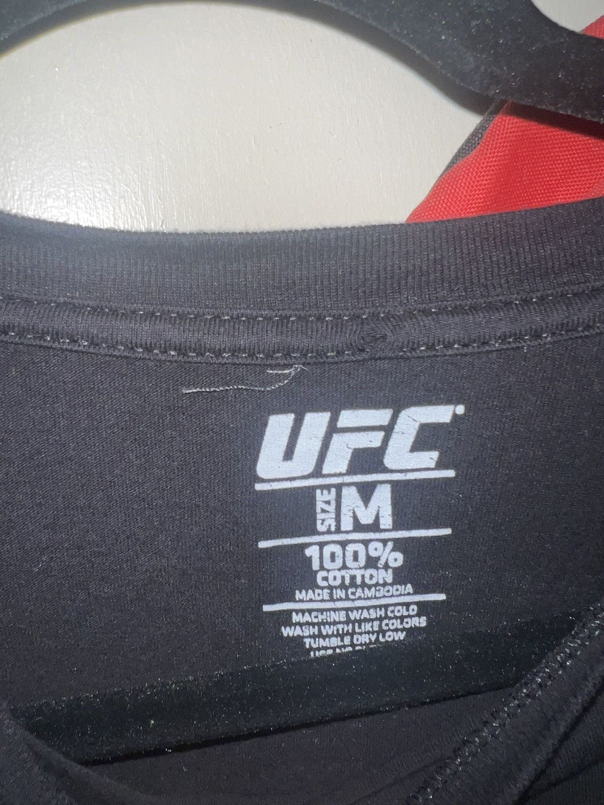 UFC UFC 293 artist alley t shirt Size US M / EU 48-50 / 2 - 3 Thumbnail