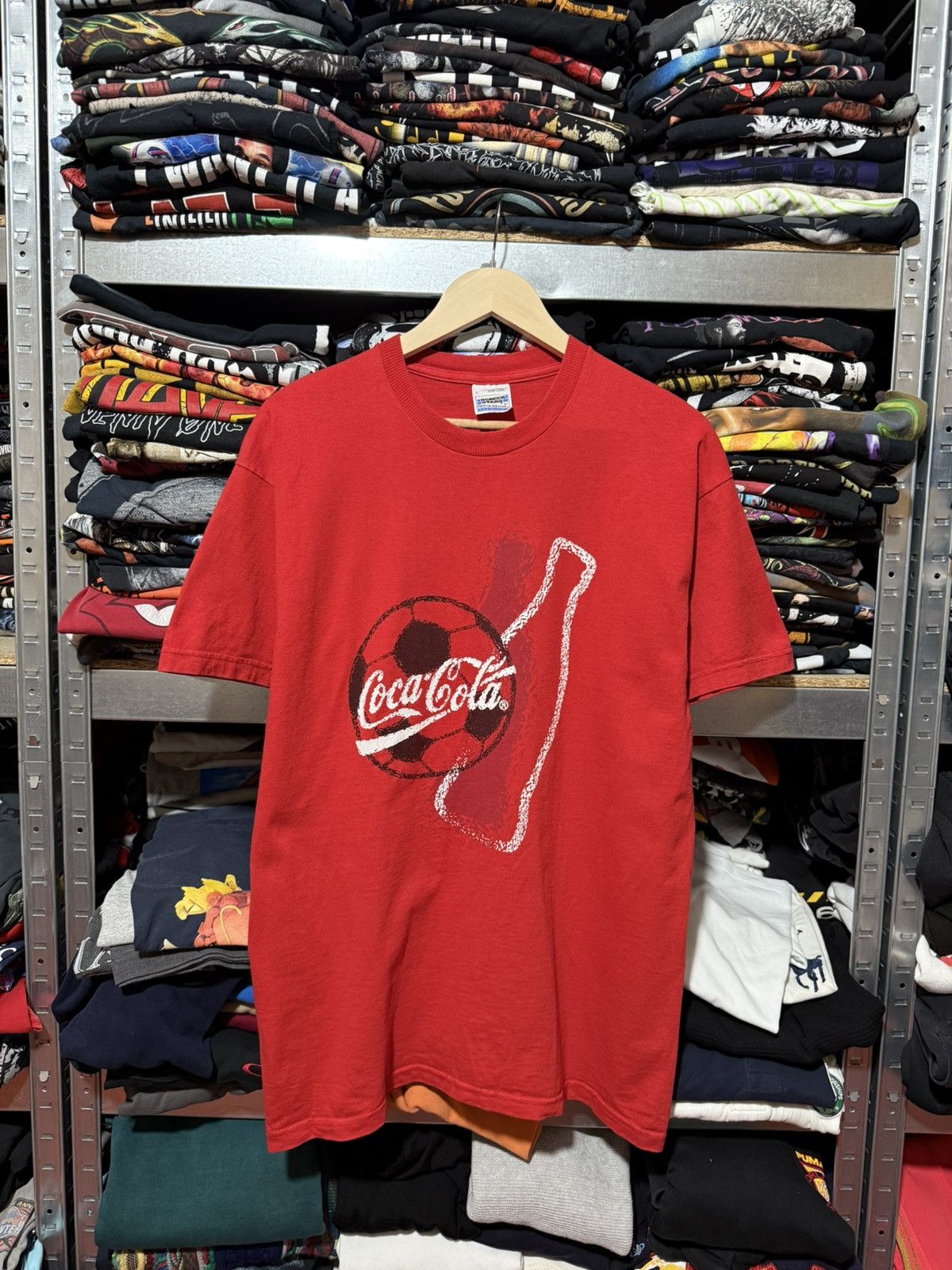Vintage Vintage 90’s Coca Cola Soccer Football Sport Retro T-Shirt Size US L / EU 52-54 / 3 - 1 Thumbnail