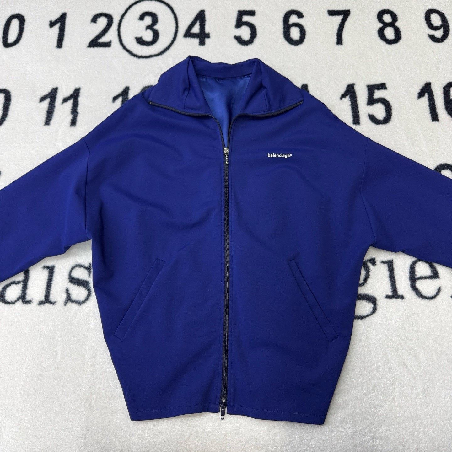 Balenciaga Balenciaga Purple Light Jacket 46 Men Size US L / EU 52-54 / 3 - 1 Thumbnail