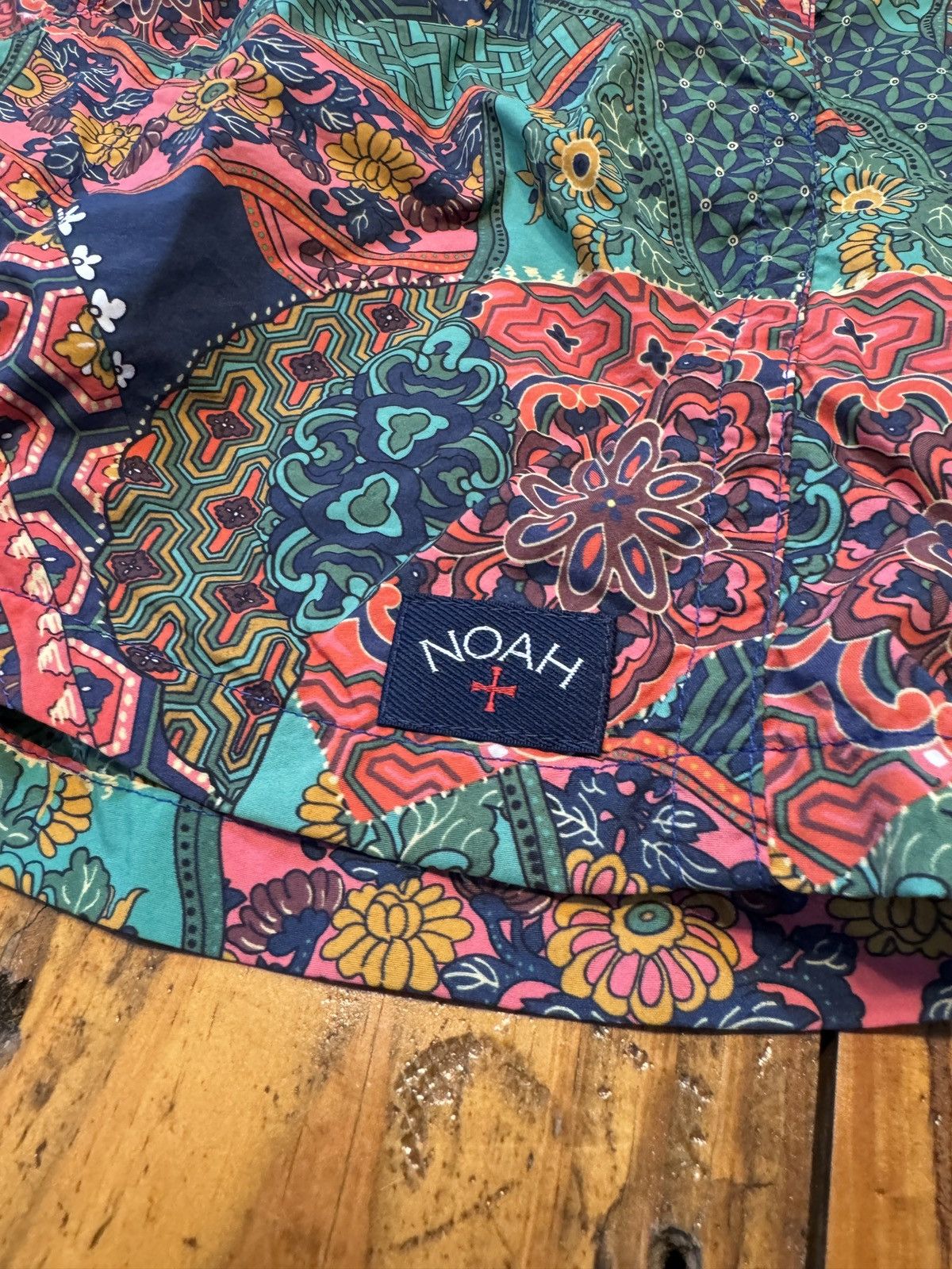 Noah Noah Italian Nylon Paisley Baggie Shorts M Size US 32 / EU 48 - 3 Thumbnail