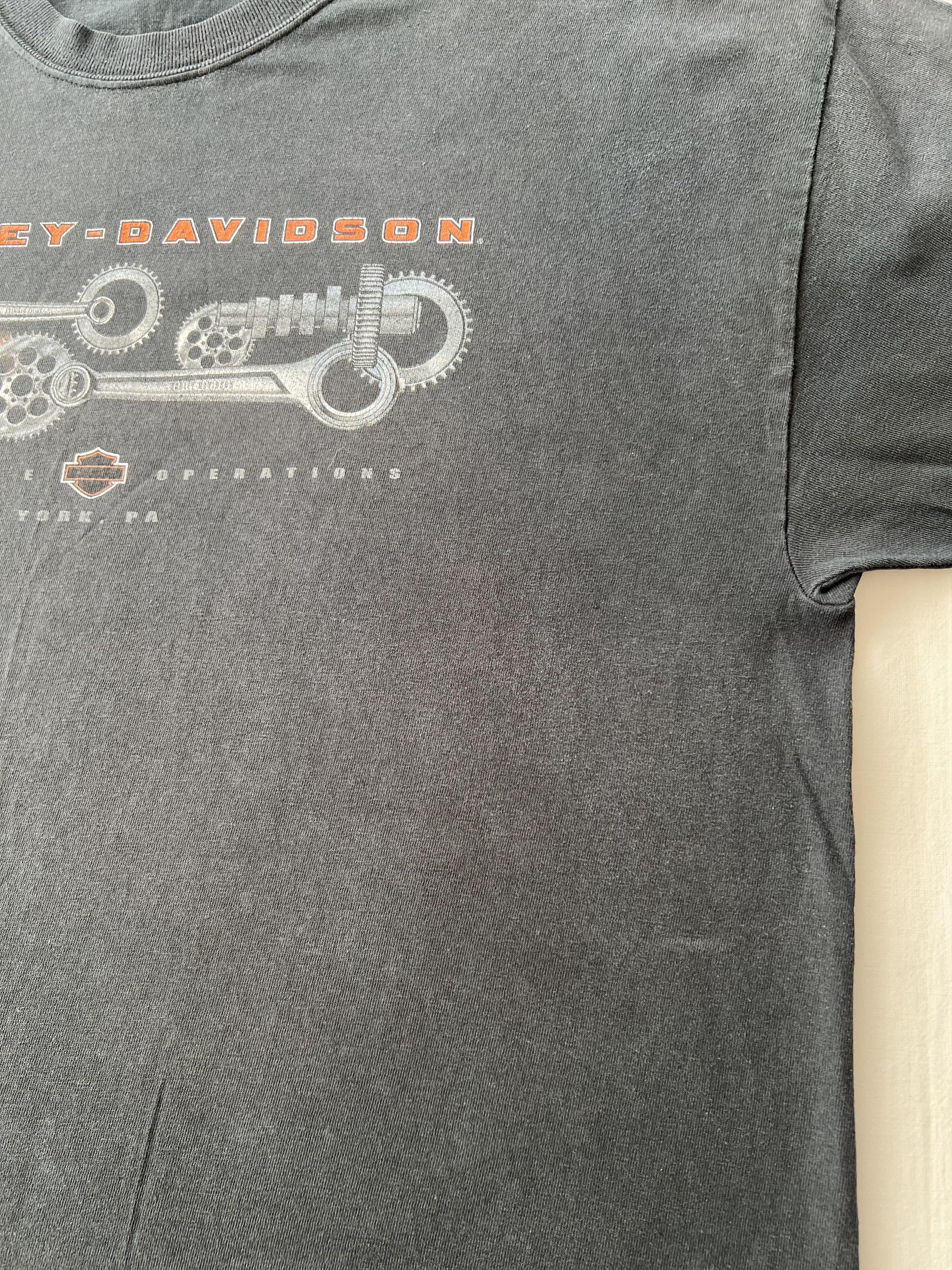 Harley Davidson Vintage 2000s Harley Davidson Vehicle Operations York PA Tee Size US XL / EU 56 / 4 - 8 Thumbnail