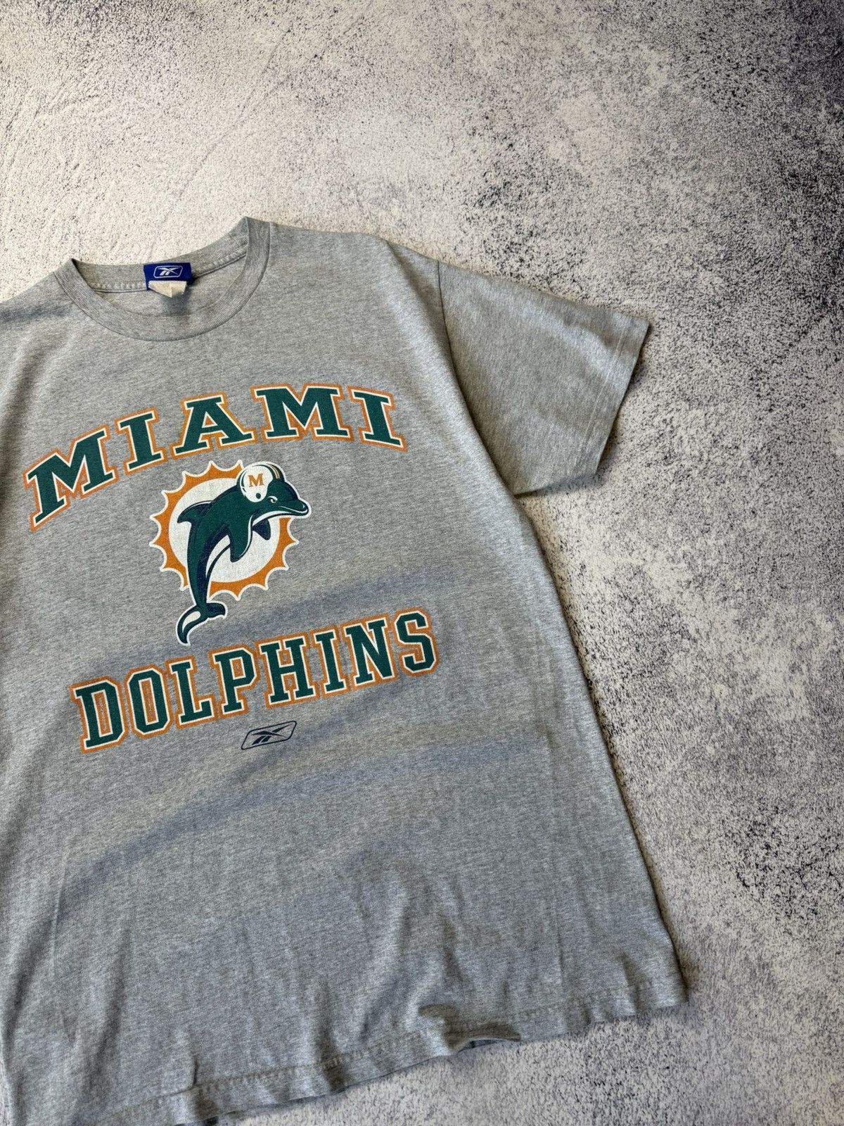 NFL Vintage 90s Starter Miami Dolphins Large Made In USA TShirt Size US L / EU 52-54 / 3 - 4 Thumbnail