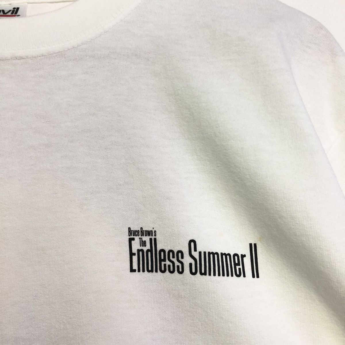 Vintage Vintage Bruce Brown The Endless Summer 2 Movie Tshirt Size US M / EU 48-50 / 2 - 8 Thumbnail