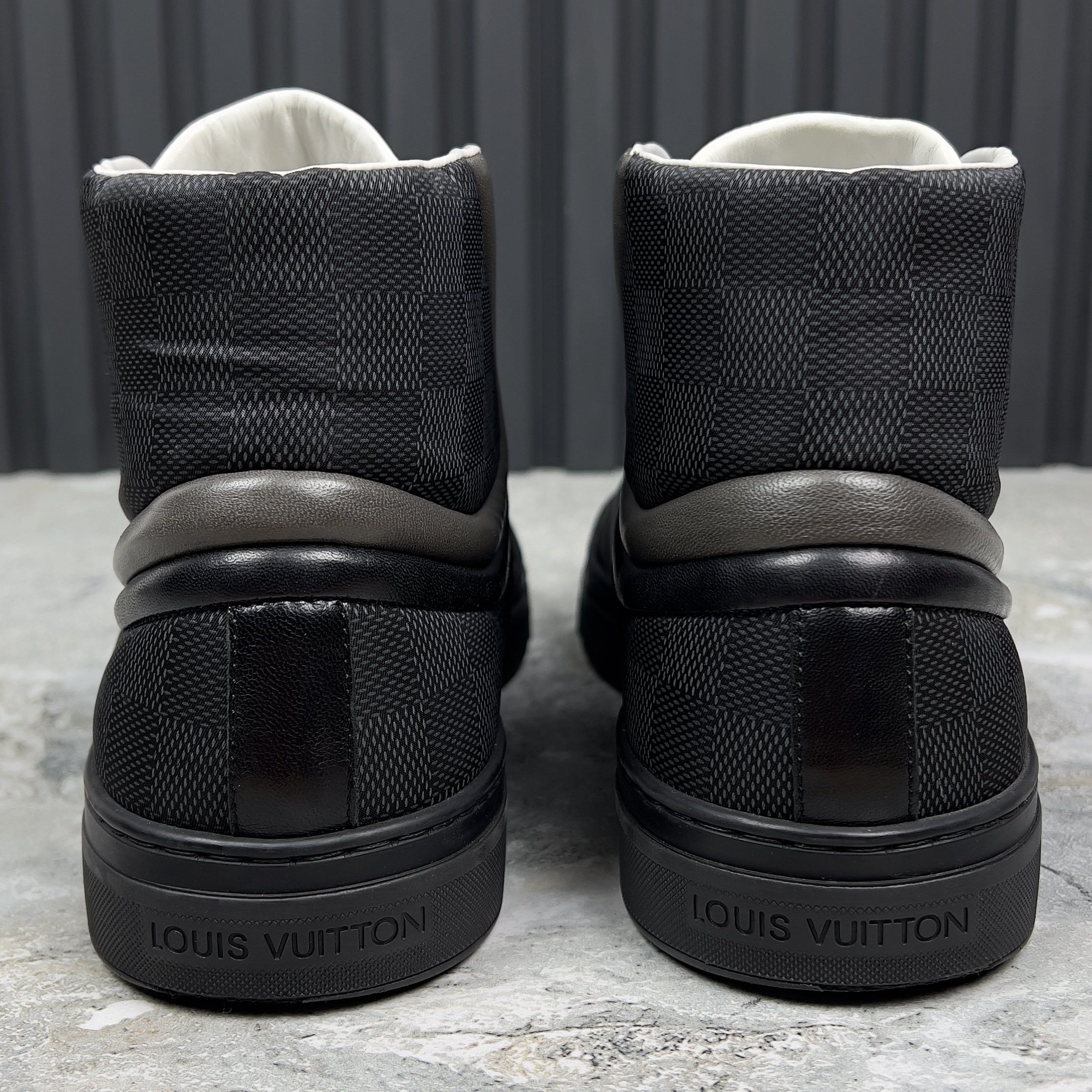 Louis Vuitton Louis Vuitton Sprinter Sneakers High LV Damier Nylon Size US 9 / EU 42 - 6 Thumbnail