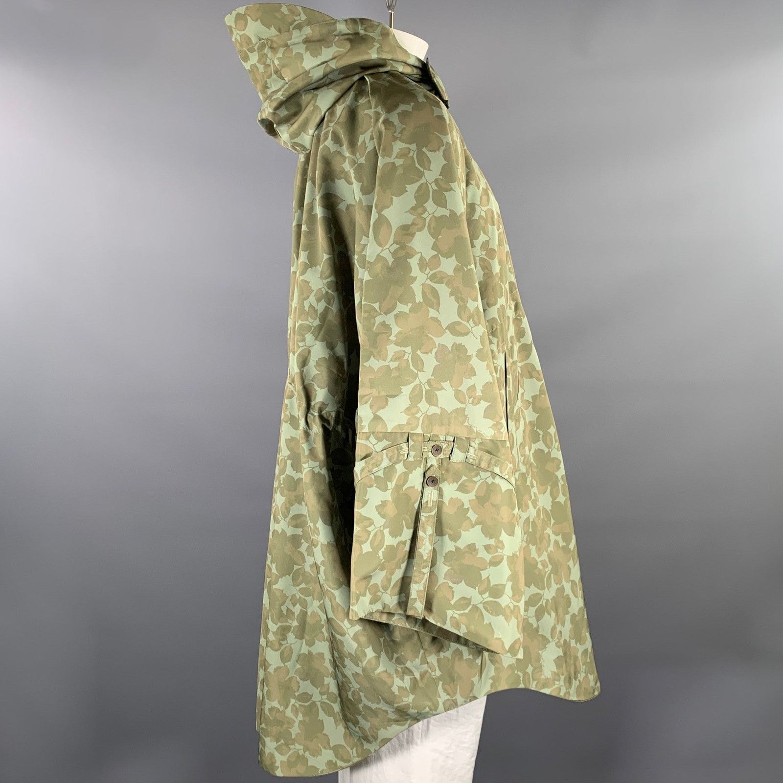 Descendant of Thieves DESCENDANT OF THIEVES Size XXL Green Leaves Polyester Jacket Size XXL / US 16-18 / IT 52-54 - 3 Thumbnail
