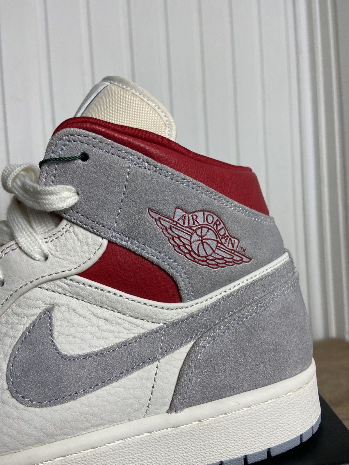 Jordan Brand New Jordan 1 Mid "Sneakersnstuff 20th" authentic size 10,5us Size US 10.5 / EU 43-44 - 9 Thumbnail