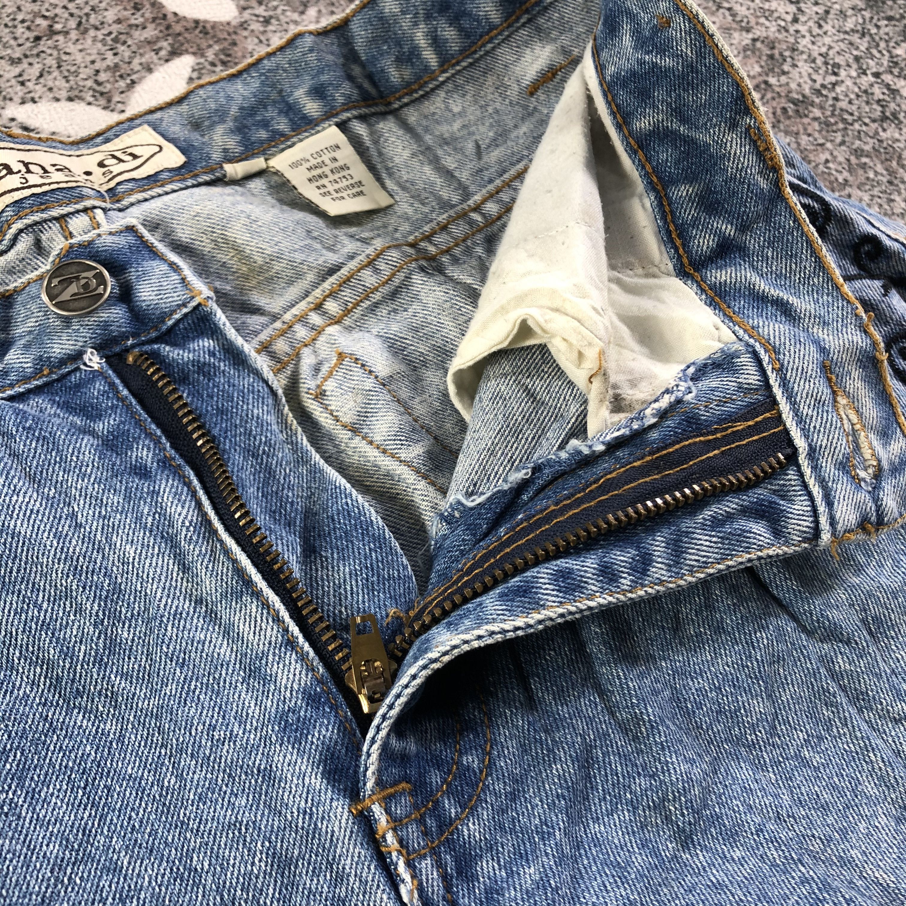 Japanese Brand Vintage 90s Japanese Brand Blue Flared Jeans KJ2083 Size US 31 - 9 Thumbnail