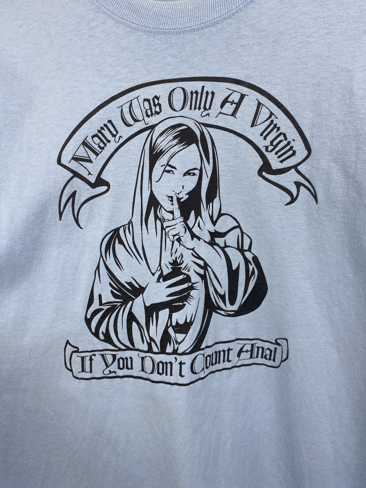 Hanes × Vintage 🥵 Vintage 90s Milf Humor t-shirt Mary was only a Virgin Size US XL / EU 56 / 4 - 4 Thumbnail