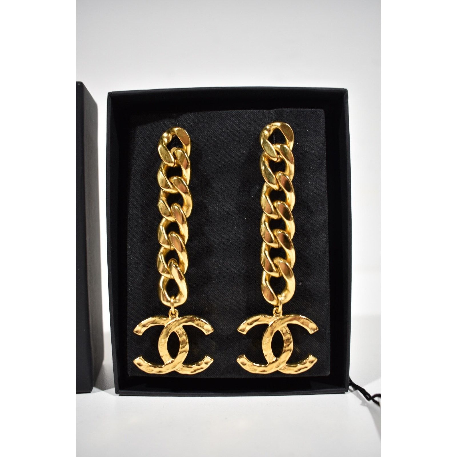 Chanel Chanel Curb Link Chain XLarge Thick Statement Drop Earrings Size ONE SIZE - 4 Thumbnail