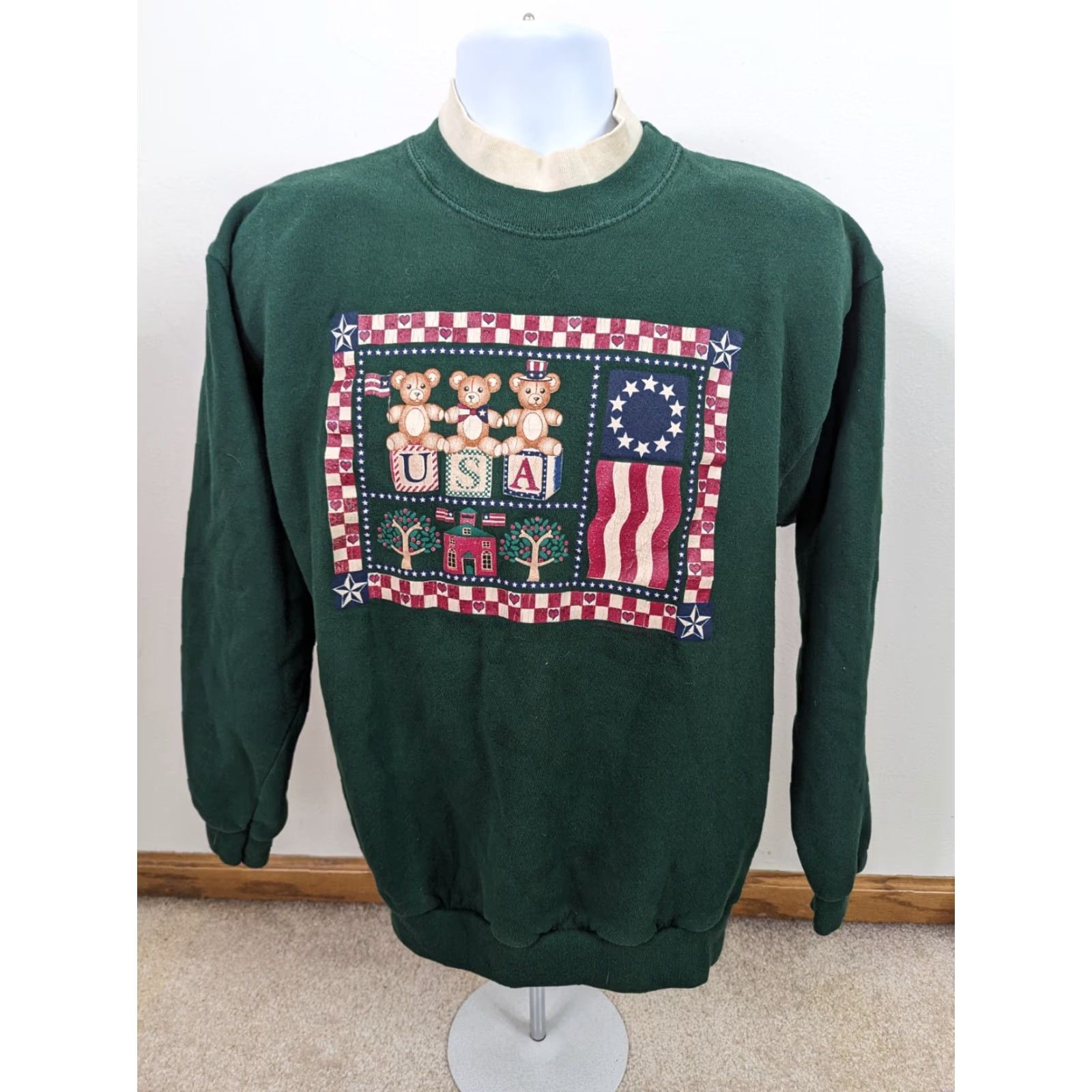 Vintage VINTAGE Teddy Bear Country Sweatshirt Unisex Adults Large Green Crew Neck Pullover 90s Grannycore Bears Womens Mens Size L / US 10 / IT 46 - 2 Thumbnail