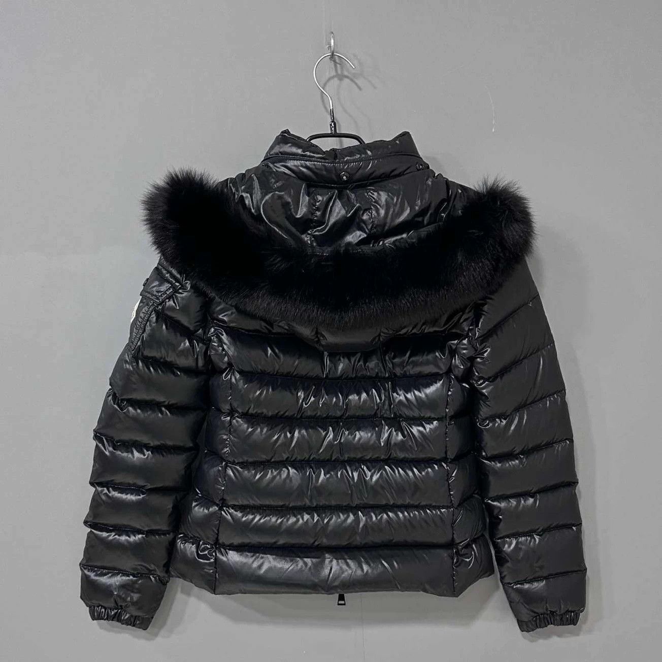 Moncler Moncler bady fur collar down jacket women's 0 Size XS / US 0-2 / IT 36-38 - 3 Thumbnail