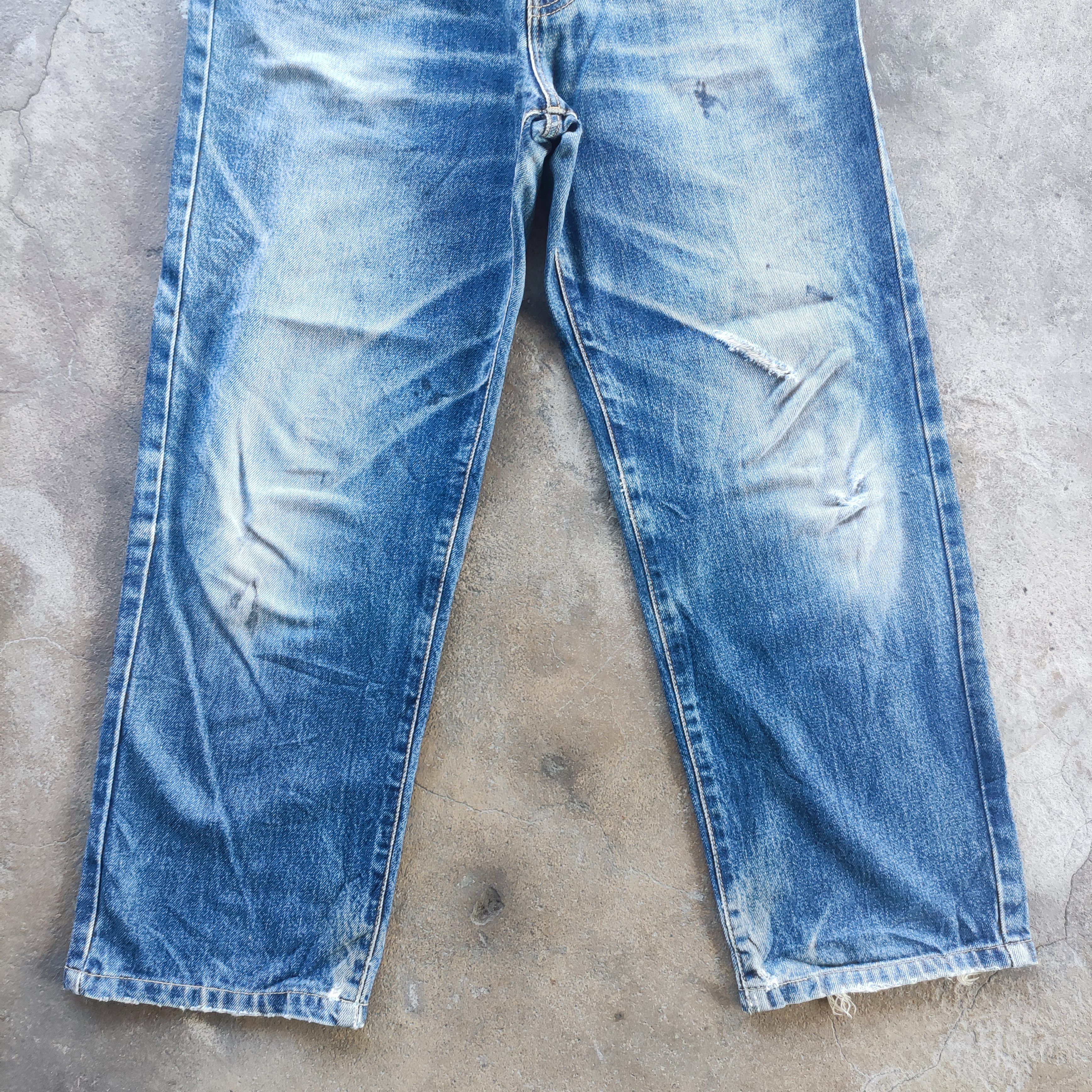 Japanese Brand Vintage Japanese Brand Buggy Jeans Ripped Faded Pants Size US 30 / EU 46 - 5 Thumbnail