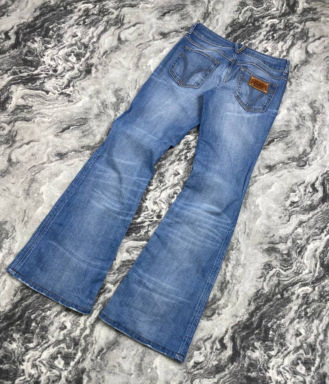 Dolce & Gabbana Vintage Dolce Gabbana Metal Logo Flared Jeans Denim Size 27" / US 4 / IT 40 - 1 Thumbnail