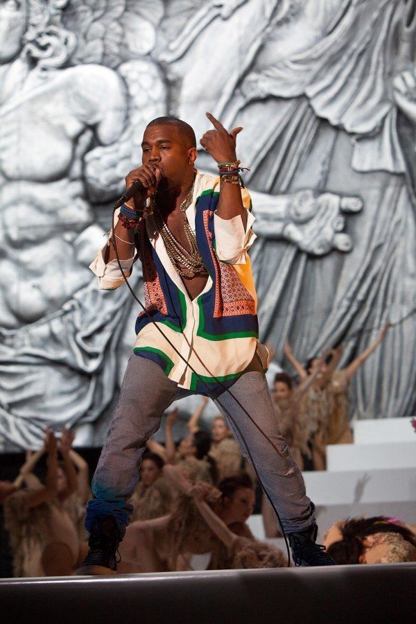 Balmain BALMAIN Decarnin FW 2011 Distressed Biker Denim Jeans Kanye Size US 30 / EU 46 - 2 Thumbnail