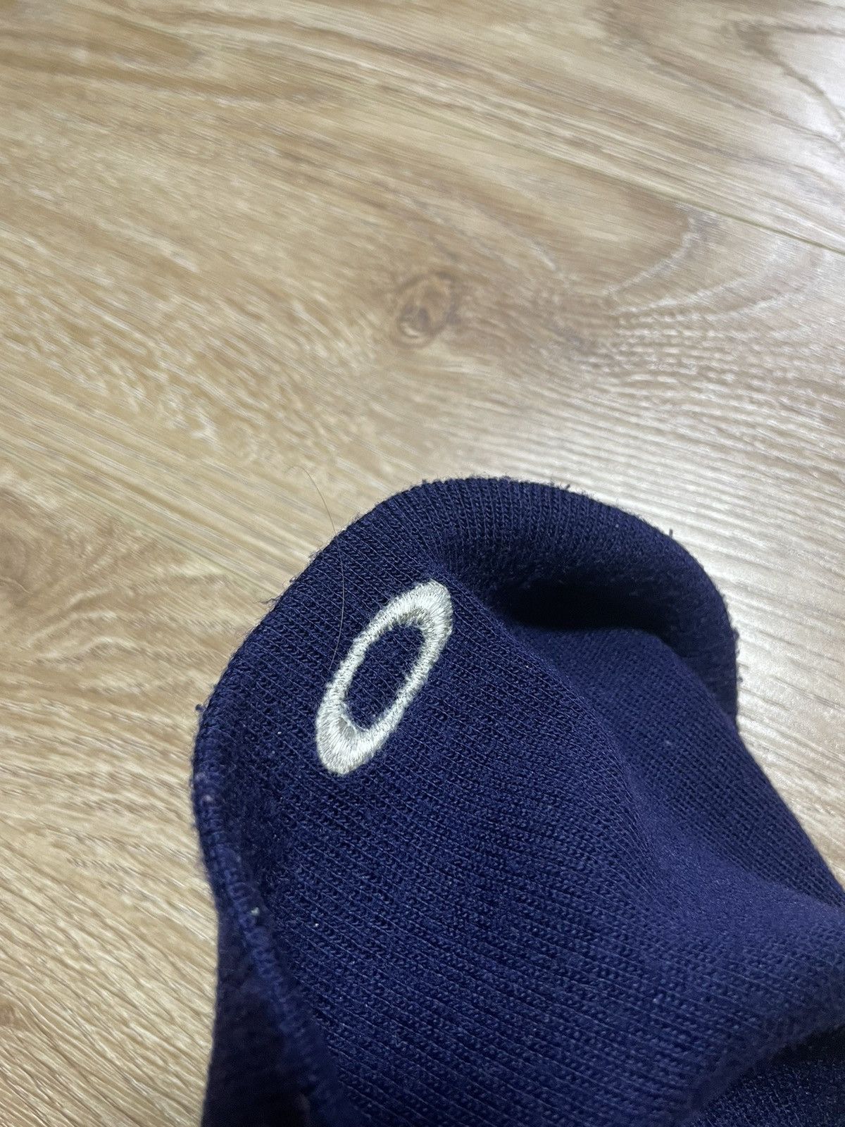 Vintage Vintage oakley y2k hat Size ONE SIZE - 4 Thumbnail