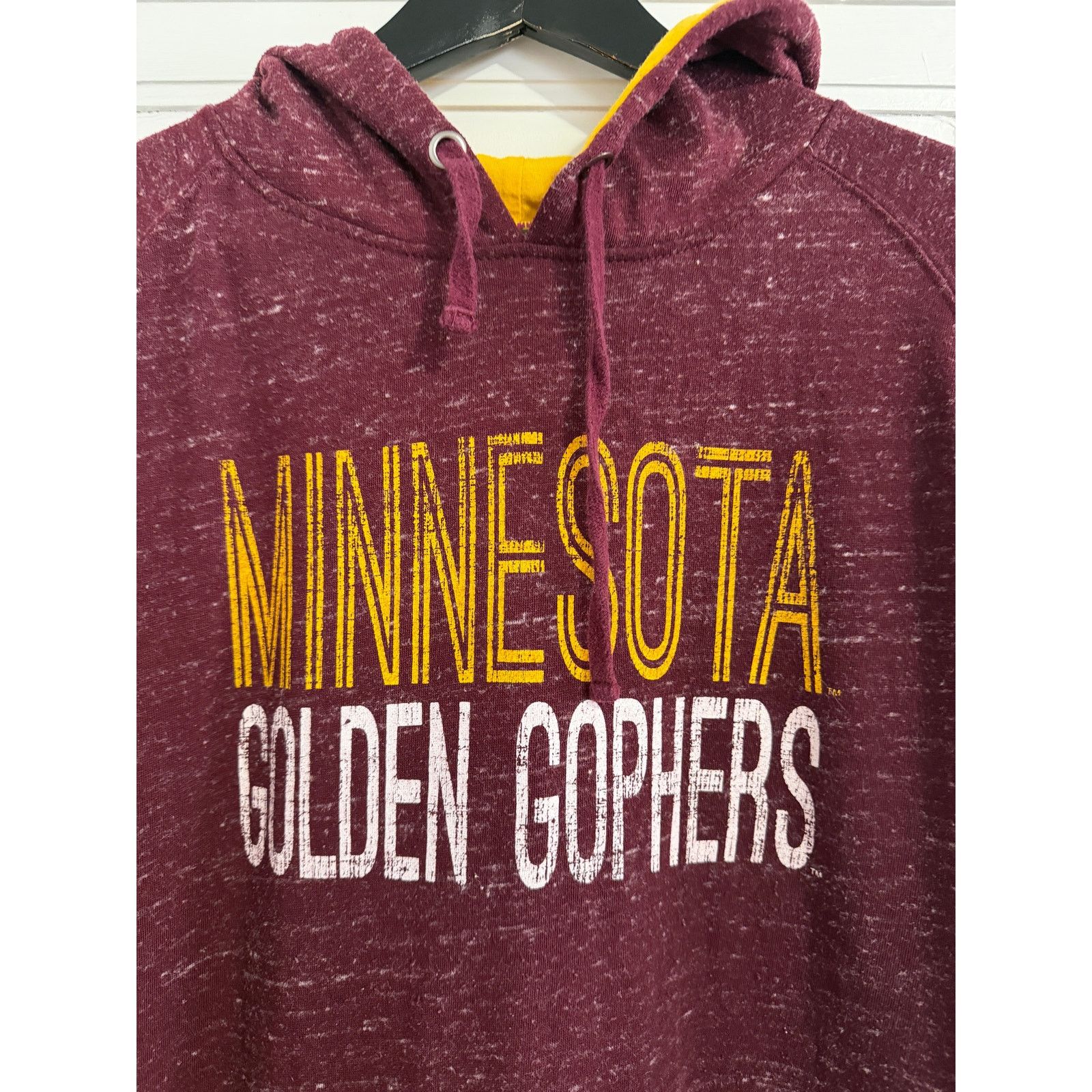 NCAA Minnesota Gophers Maroon Hoodie Sweatshirt Size Small Size US S / EU 44-46 / 1 - 2 Thumbnail