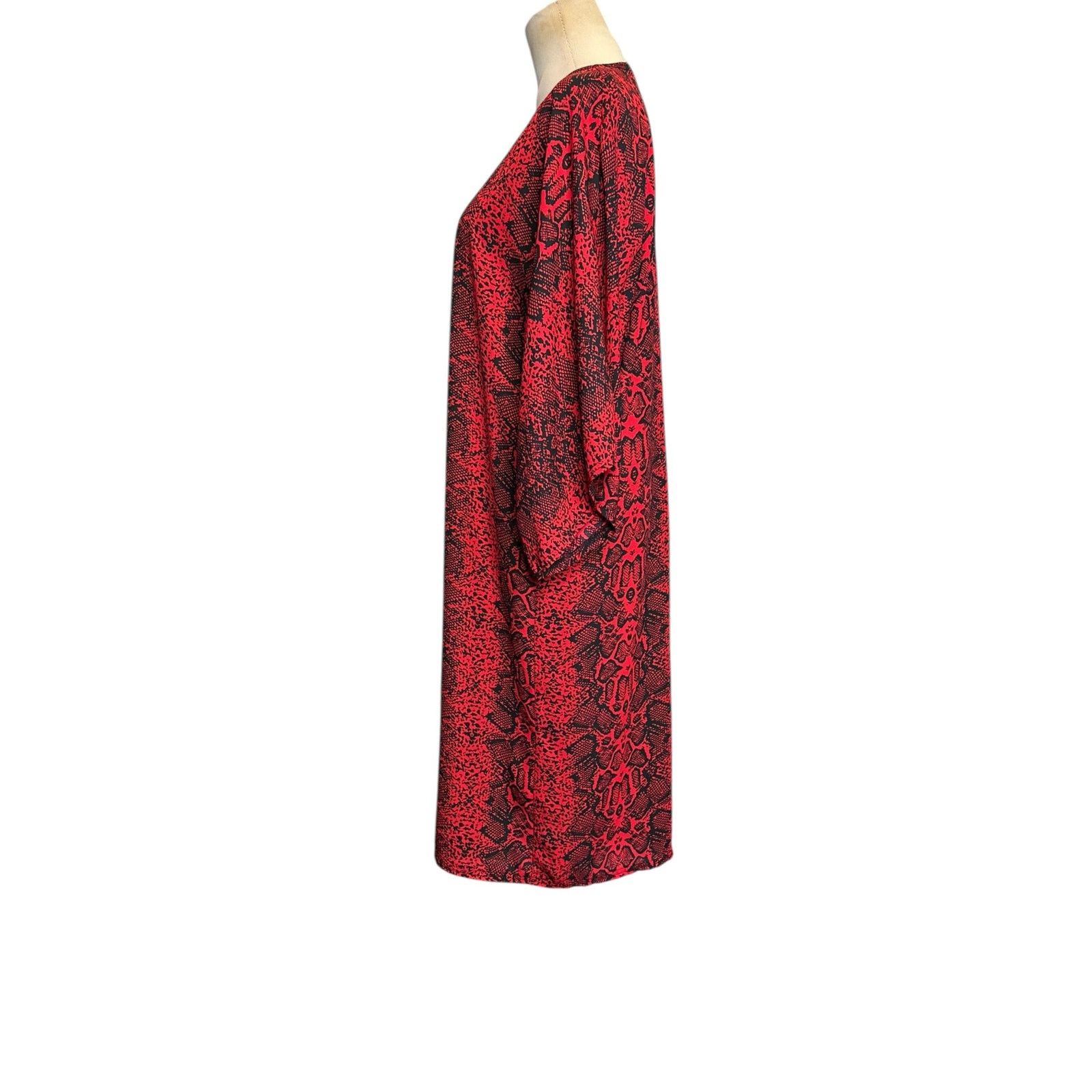Boohoo Boohoo red black snake print open front long kimono size M/L Size L / US 10 / IT 46 - 7 Thumbnail
