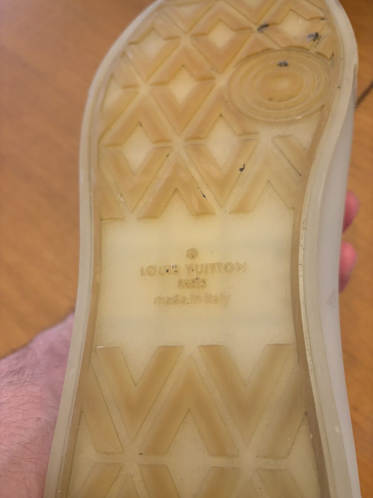 Louis Vuitton Louis Vuitton Ollie Monogram Rainbow White Size US 12 / EU 45 - 10 Thumbnail
