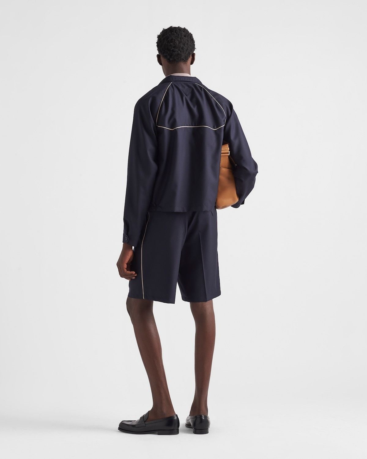 Prada oc11z0625 Shorts in Navy Size US 30 / EU 46 - 5 Thumbnail