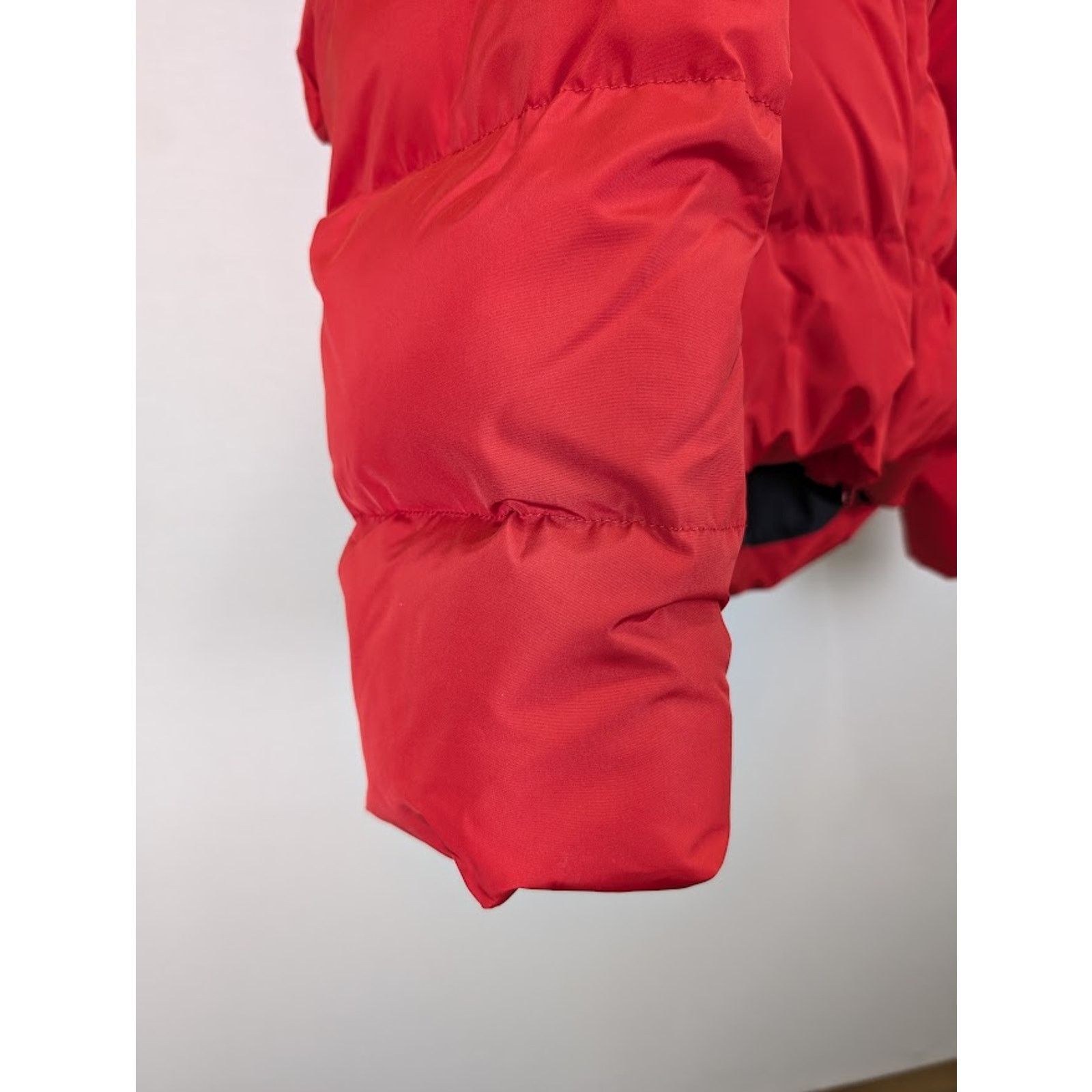 Balenciaga o1rshd1 /DUP/ Micro Faille C-Shape Puffer Jacket Bright Red Size XS / US 0-2 / IT 36-38 - 6 Thumbnail