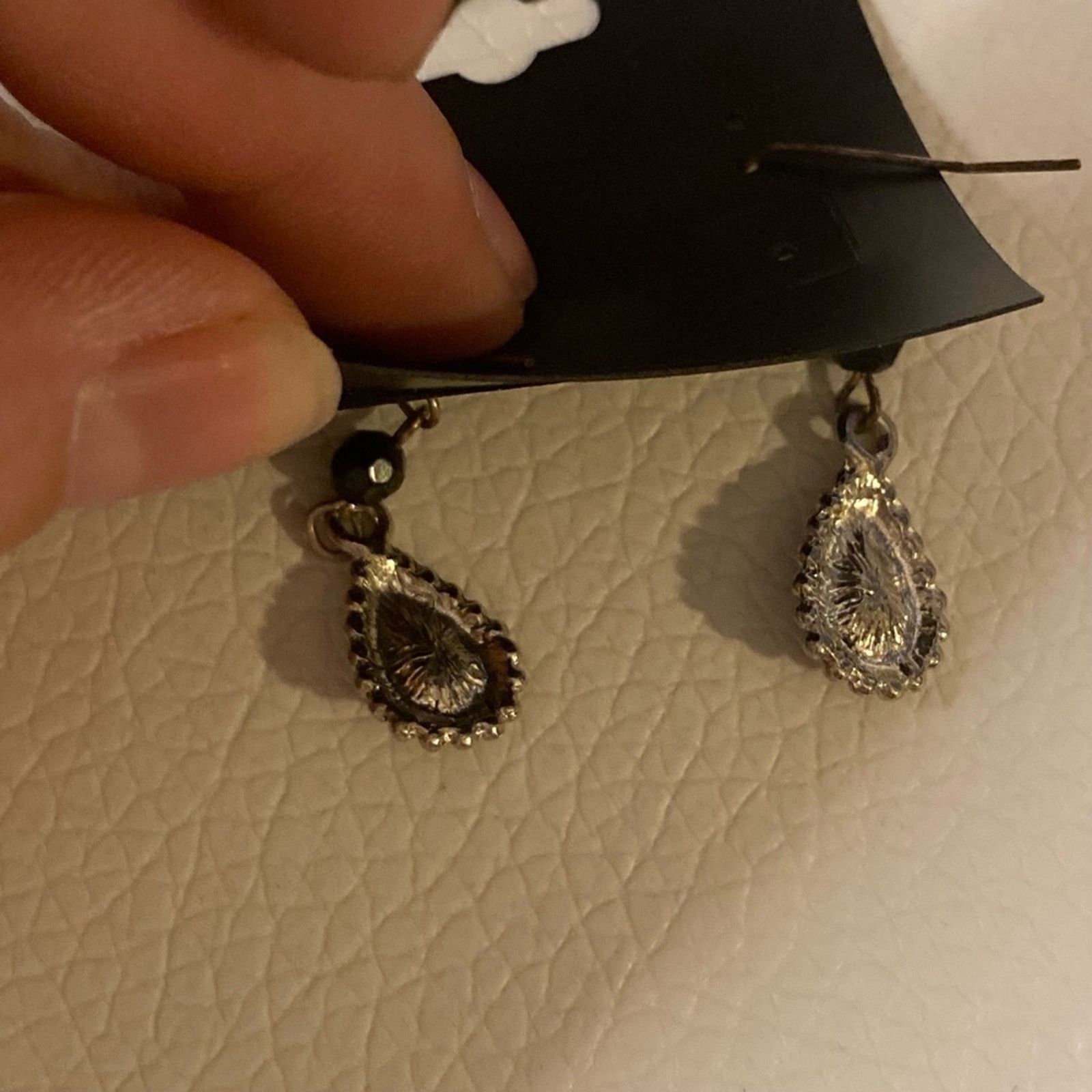 Vintage Silver Tone Black Teardrop Dangle Earrings Gothic Minimal Size ONE SIZE - 5 Thumbnail