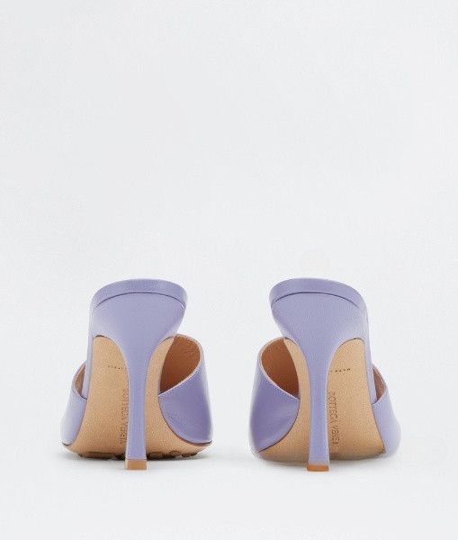 o1n1vont0924 Stretch Mules in Lavender